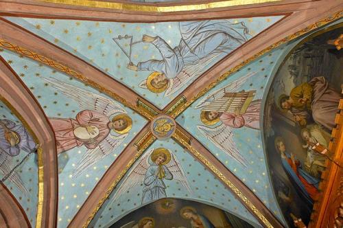 13 Deckengewoelbe in der Kapelle